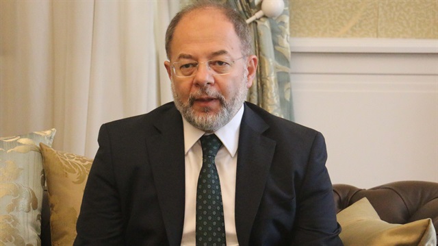 ​Başbakan Yardımcısı Recep Akdağ.