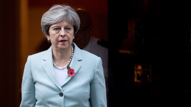 İngiltere Başbakanı May, AB ile Gümrük Birliği'nden çıkma konusunda kararlı