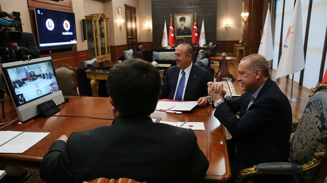 Cumhurbaşkanı Erdoğan ile Maduro arasındaki görüşmenin anları paylaşıldı