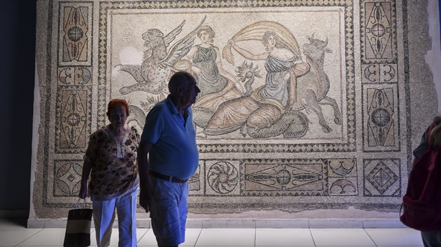The missing pieces of Gypsy Girl mosaic to return Gaziantep after years

