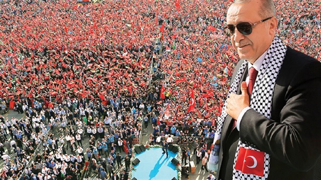 أردوغان يدعو الإسرائيليين والأمريكيين للاحتجاج على أخطاء إدارتيهم