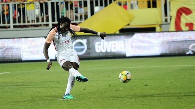 Süper Ligi'in gol kralı Gomis, kullandığı 7 penaltının 3'ünü kaçırdı.