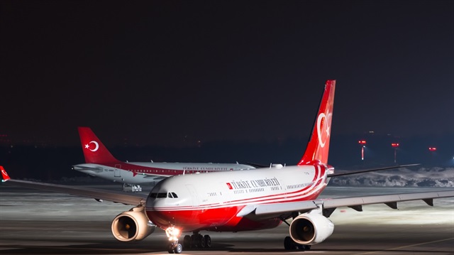 Cumhurbaşkanı Erdoğan, özel uçak "TUR" ile saat 21.40'ta Ankara'ya geldi