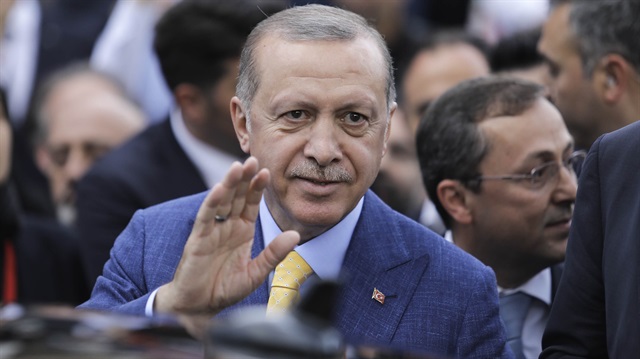 Cumhurbaşkanı Recep Tayyip Erdoğan'ın 24 Mayıs'ta tek metin olarak açıklayacağı beyannamede evi olmayan emekli, işi olmayan genç kalmayacak.