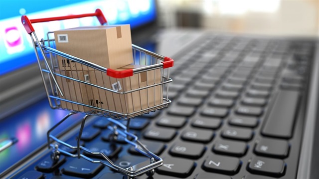 Toplam online alışverişin yüzde 22’lik bölümü 17.00- 24.00 arasında yapılıyor.