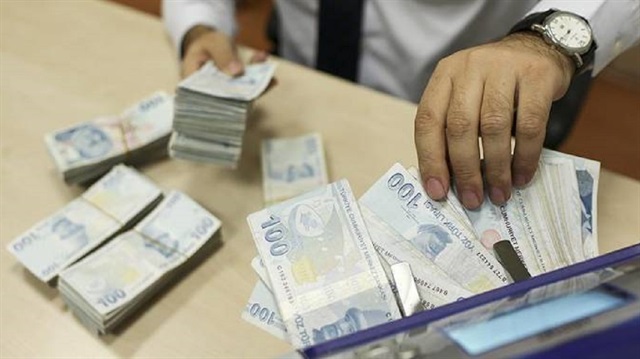 أسعار صرف الليرة التركية والسورية أمام العملات الرئيسية