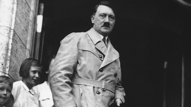 Nazi Almanya'sının lideri Adolf Hitler