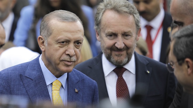 Cumhurbaşkanı Erdoğan, Bosna Hersek'te sevgi seliyle karşılandı.