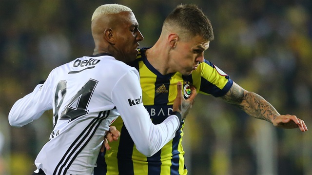 Skrtel, iki sezondur Fenerbahçe forması giyiyor.
