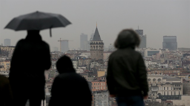 İstanbul'da cuma, cumartesi ve pazar günleri sağanak yağış bekleniyor.