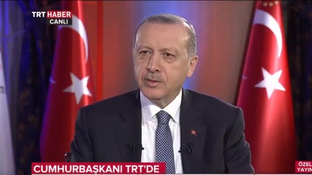 Cumhurbaşkanı Erdoğan, katıldığı canlı yayında soruları yanıtladı