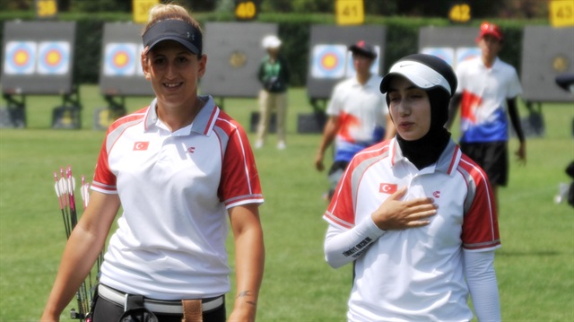 Turkish bow woman scores gold medal in archery