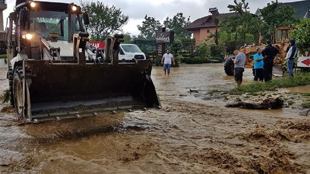 ​Bursa, Balıkesir ile Samsun geneli için sağanak yağış uyarısı yapıldı.