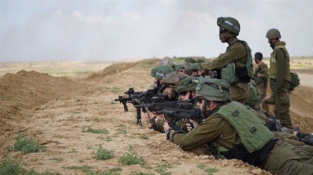 İşgalci İsrail güçlerinin Gazze’ye yönelik topçu ateşinde 2 Filistinli şehit düştü.