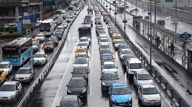 ​Trafik kazası yapan araç sahiplerinin dikkatine...