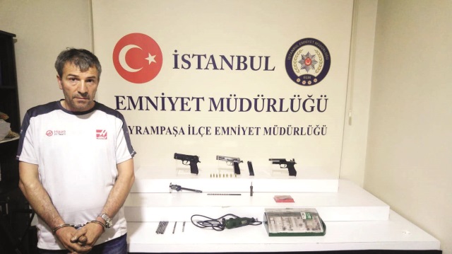 Mehmet A.E. gözaltına alındı. 