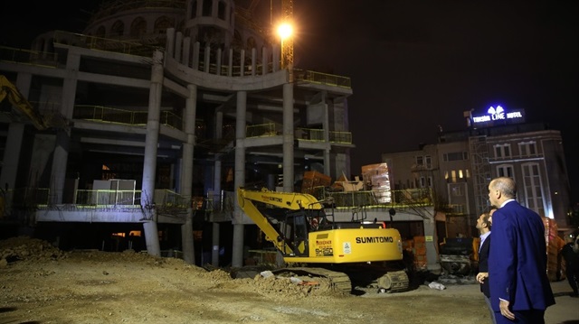 Cumhurbaşkanı Erdoğan, Taksim Camii İnşaatını ve AKM’yi inceledi