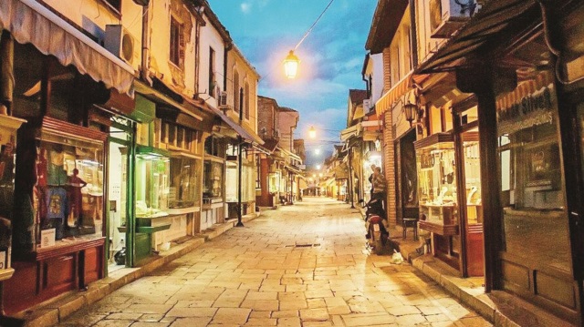 Osmanlı'nın izlerini taşıyan şehir: Üsküp