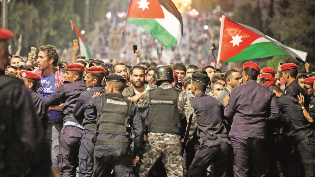 Ürdün'deki gösteriler ülke geneline yayıldı