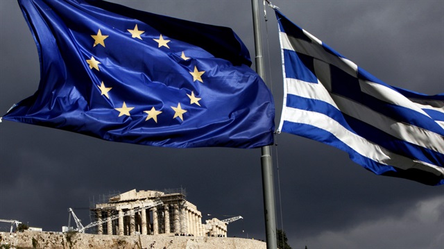 Yunanistan 2018'in ilk çeyreğinde yüzde 0,8 büyüdü.