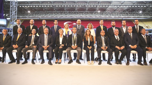 Fenerbahçe'nin yeni başkanı Ali Koç oldu