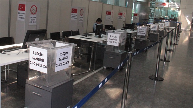 Atatürk Havalimanı'na 24 Haziran seçimleri kapsamında oy sandıkları kuruldu.