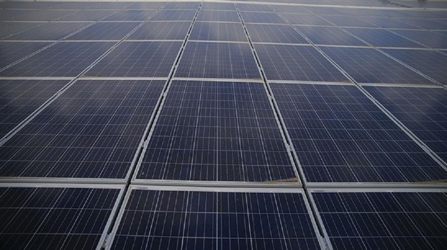 Fotovoltaik güneş paneli 