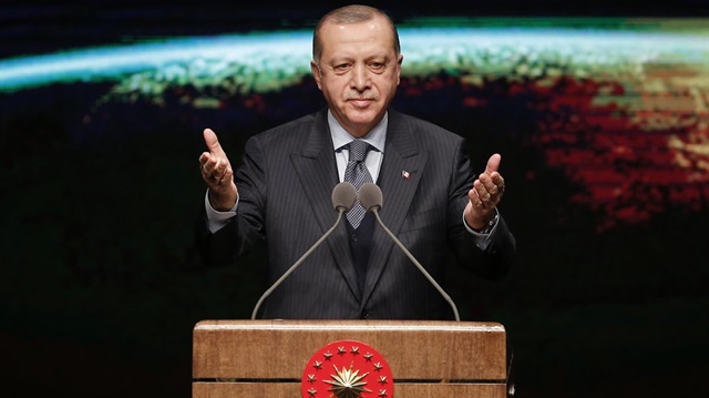 Cumhurbaşkanı Erdoğan, Beştepe Sergi Salonu'nda muhtarları ağırlayacak.