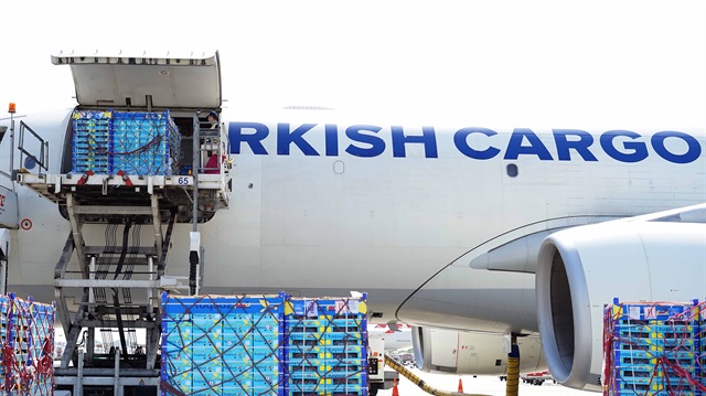 Turkish Cargo ile sınırların ötesine taşıma yapılıyor.