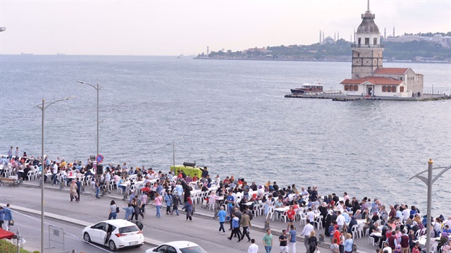 ​Üsküdar'da 50 bin kişilik iftar