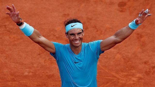 Rafael Nadal won his 11th French Open title with a straight-set victory over Dominic Thiem