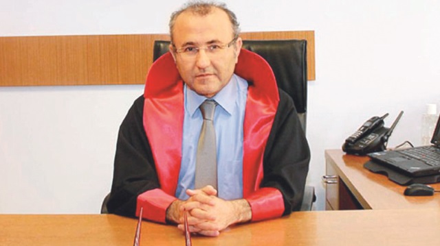  Savcı Mehmet Selim Kiraz, makamında şehit edilmişti.