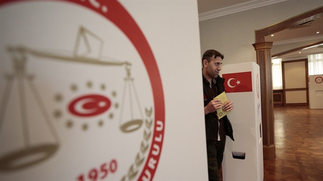 الأتراك في روسيا وبلغاريا وبريطانيا يصوتون بالانتخابات البرلمانية والرئاسية