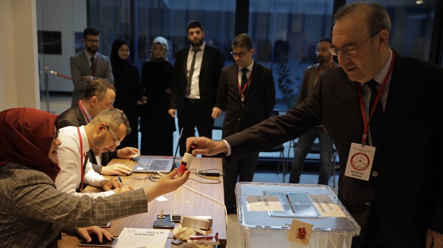 دول عربية وأوروبية تشهد إقبالًا من الأتراك للتصويت على الانتخابات​