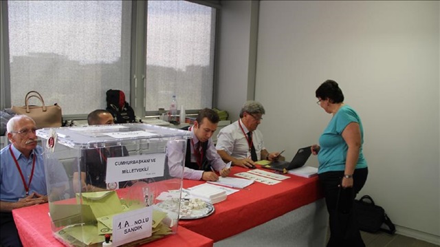 Turkish citizens in Belgium, Netherlands, Switzerland, Italy begin casting ballots for Turkey's elections on Friday