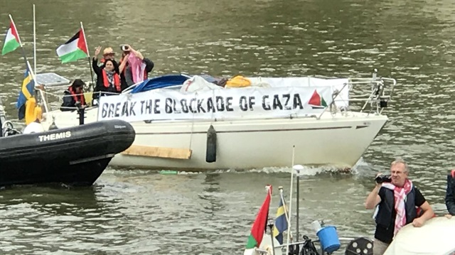 İsrail'in Gazze’ye uyguladığı ambargoyu delmek amacıyla 15 Mayıs'ta Norveç ve İsveç'ten yola çıkan "Gazze'ye Özgürlük Filosu"na ait iki tekne, Fransa'nın başkenti Paris'teki Seine Nehri'ne ulaştı.