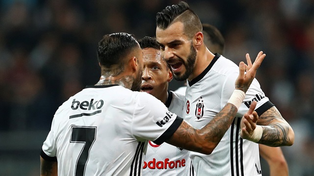 Quaresma ve Negredo yeni sezonda Beşiktaş forması giymeyebilir.