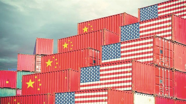 ABD-Çin rekabeti küresel ticareti vuruyor.