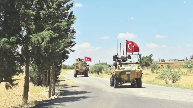 ​​Türk askeri, Münbiç'te devriye görevine Dadad beldesinden başladı.