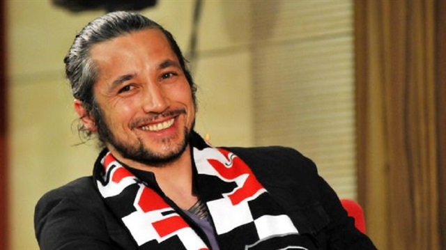 42 yaşındaki İlhan Mansız, futbolculuğu döneminde 3 sezon Beşiktaş forması giymişti.