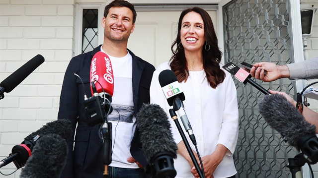 Yeni Zelanda Başbakanı Jacinda Ardern ve eşi Clarke Gayford
