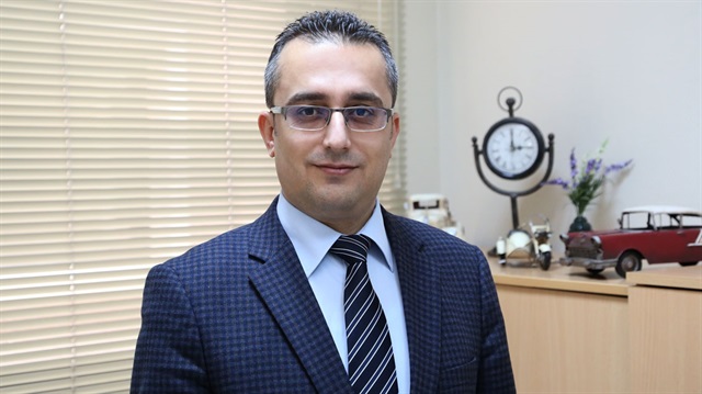 SDÜ Tıp Fakültesi Dekan Yardımcısı ve Göğüs Cerrahisi Anabilim Dalı Başkanı Doç. Dr. Rasih Yazkan