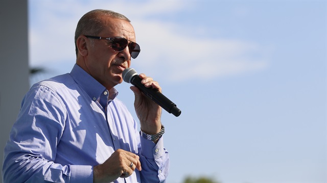 Cumhurbaşkanı Erdoğan, İstanbul Sarıyer'de düzenlenen mitingde halka hitap etti.