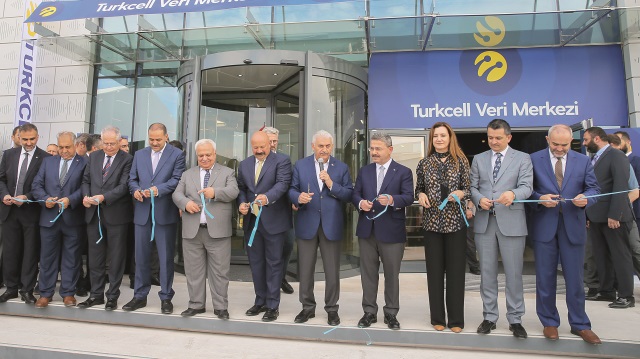 Turkcell’in “İzmir Veri Merkezi”nin
açılış töreni dün Başbakan Binali 
Yıldırım’ın katılımıyla gerçekleşti. 