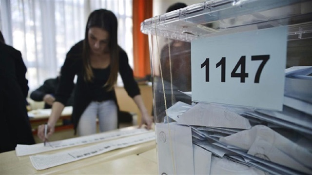 انتهاء مدة التصويت الانتخابي في تركيا