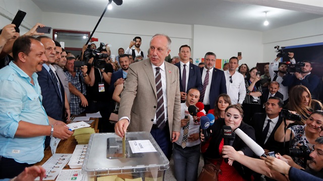 Muharrem Ince, presidential candidate of main opposition Republican People's Party (CHP), casts his ballot at a polling station in Yalova, Turkey June 24, 2018. 