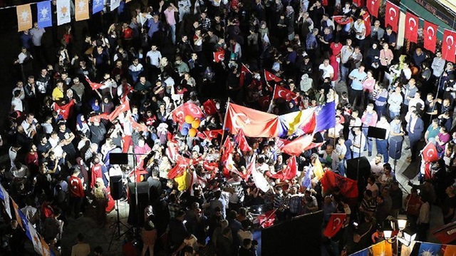 Turks in countries -- including Belgium, Germany, UK, Azerbaijan, Bosnia, Pakistan -- celebrate election results