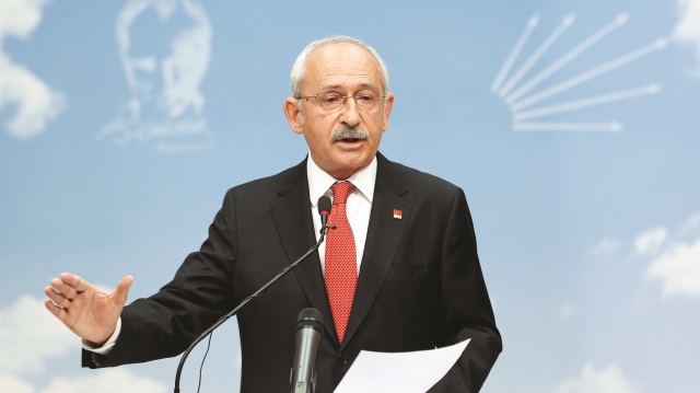 Kemal Kılıçdaroğlu, istifa etmemek için yüzyılın yüzsüzlüğüne imza attı. 