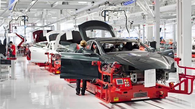 Tesla Model 3 üretimi hızlandı.