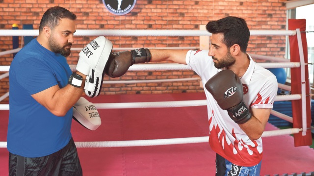 Genç sporcu Zeki Kaya, Sultanbeyli Belediyesi'nin ücretsiz verdiği idmanlara yedi yıl devam etti ve ülkemize kupayı getirdi. 